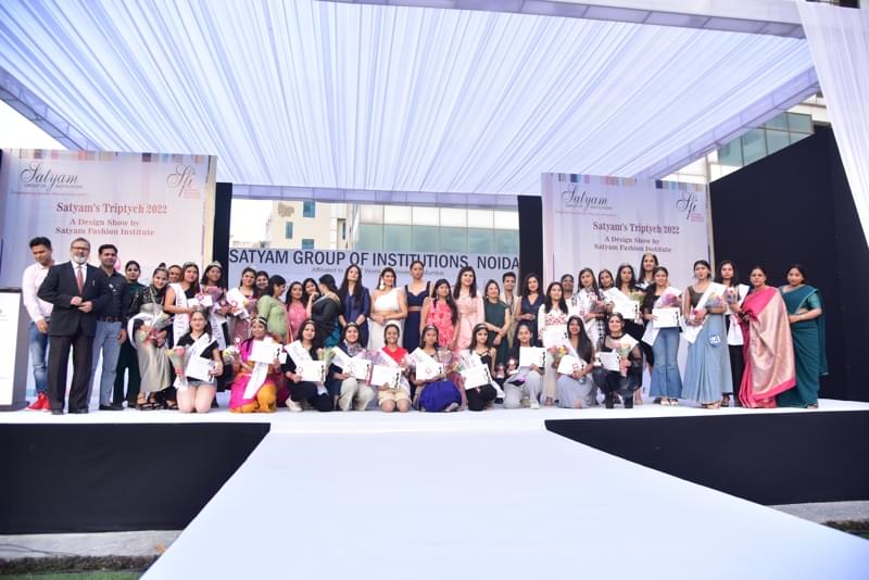 Satyam Fashion Institute Noida Miss SFI 2022 photo 4
